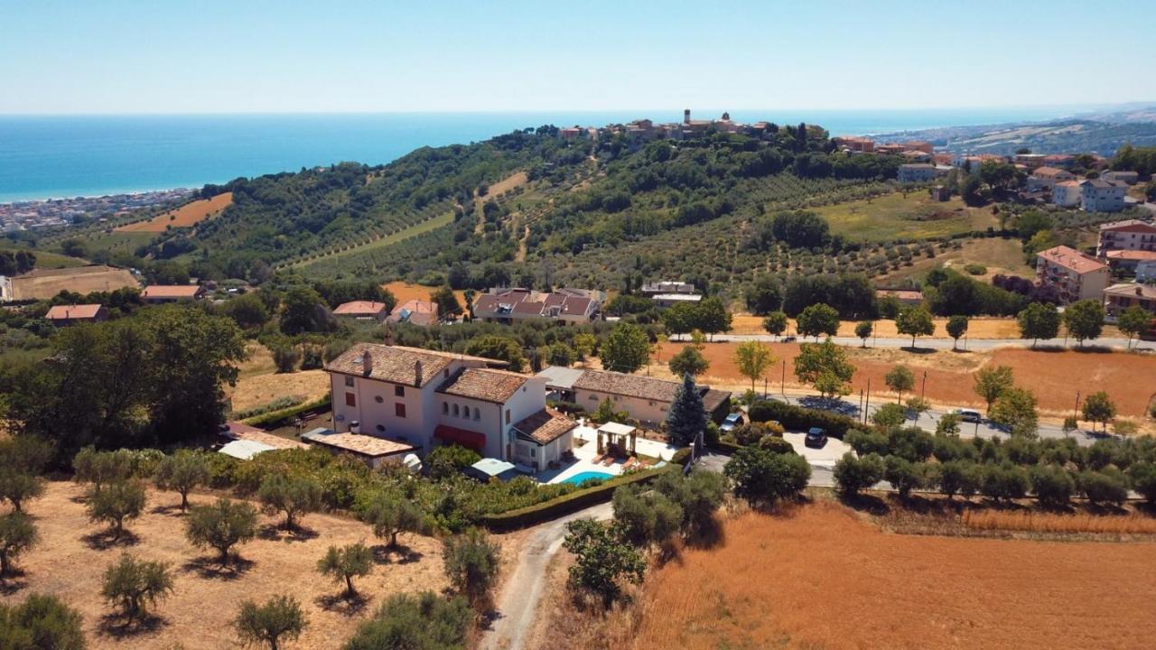 B&B Villa Floriana 토르토레토 외부 사진