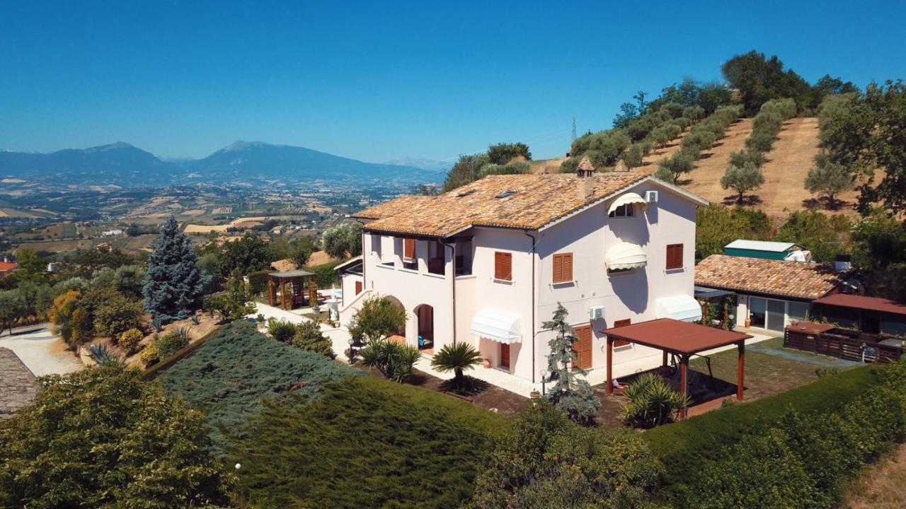 B&B Villa Floriana 토르토레토 외부 사진