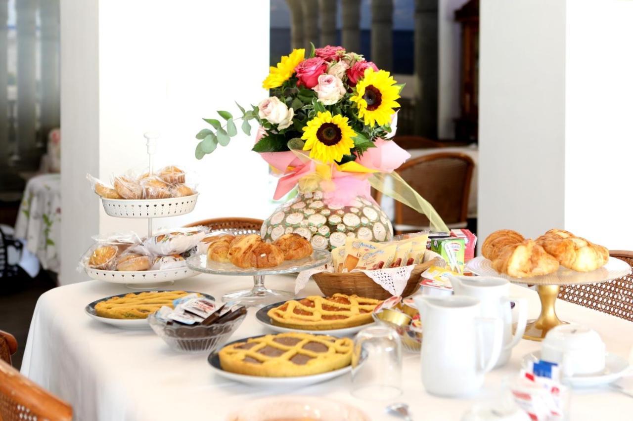 B&B Villa Floriana 토르토레토 외부 사진