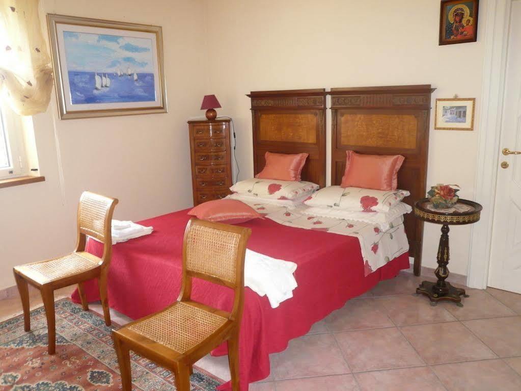 B&B Villa Floriana 토르토레토 외부 사진